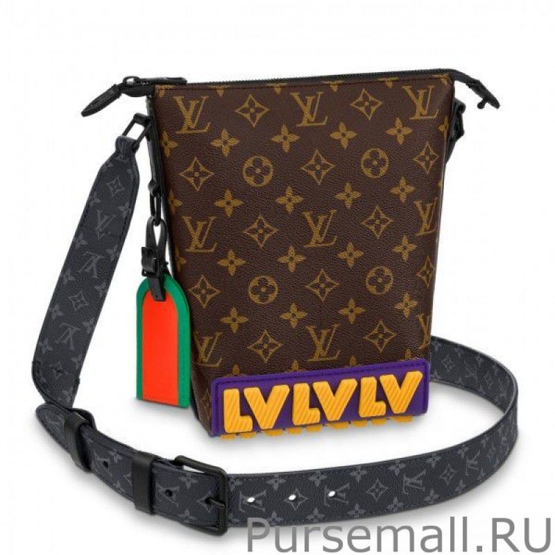 Cruiser Messenger Bag Monogram Canvas M57966
