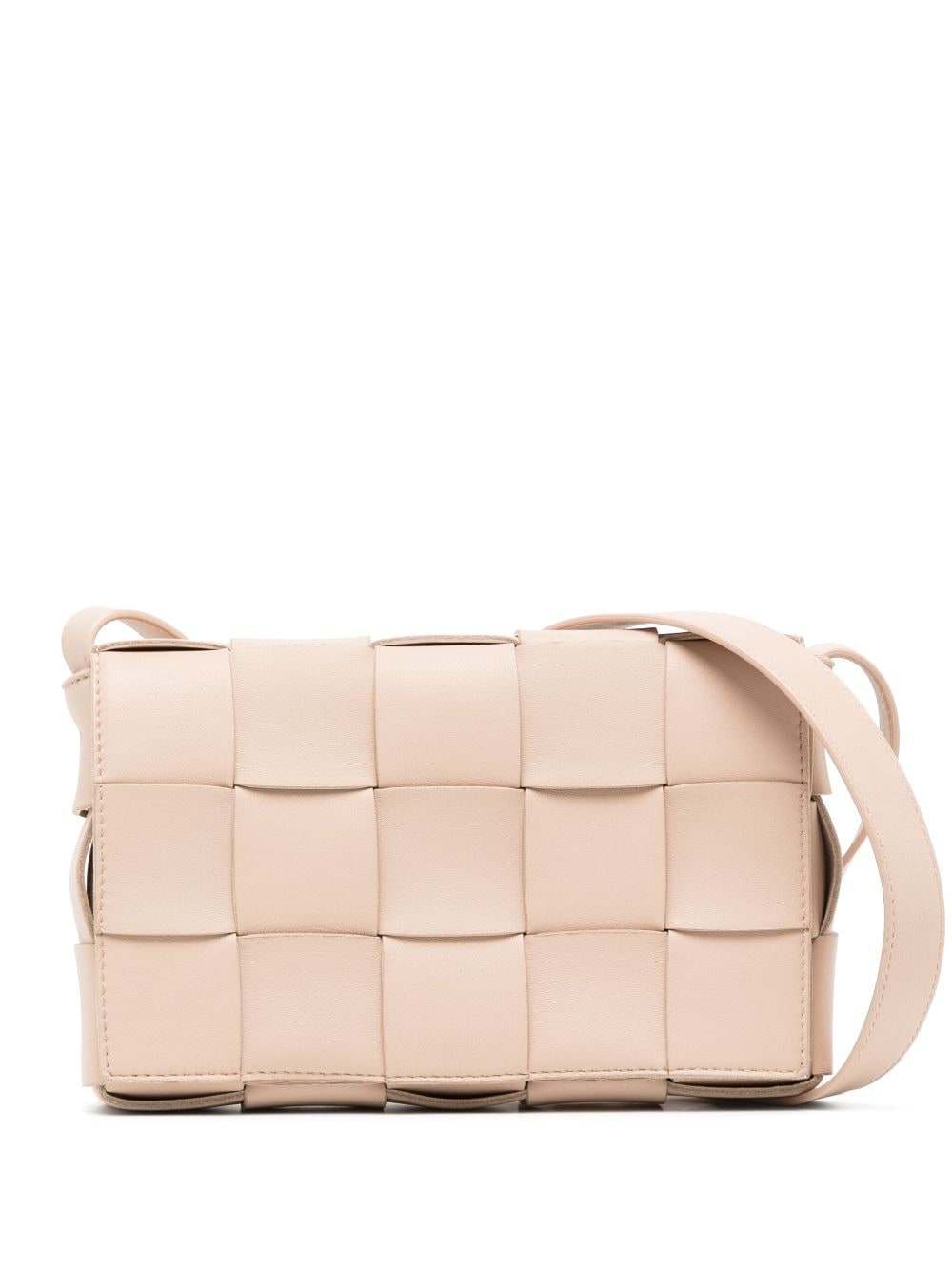 Bo*te*ga ve*ne*ta   maxi intrecciato cassete crossbody bag