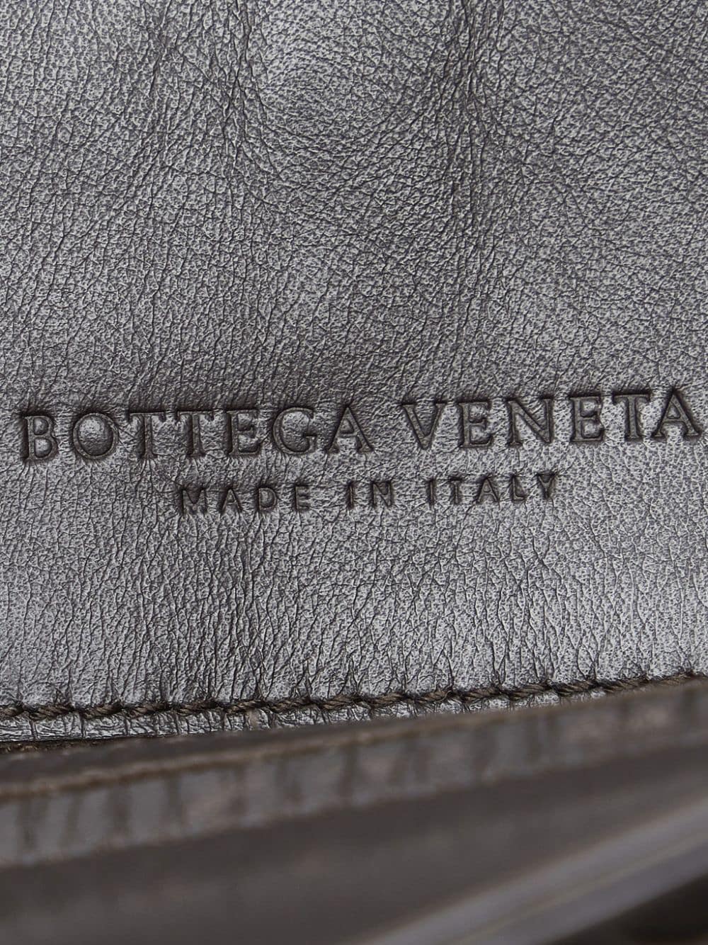 Bo*te*ga ve*ne*ta   intrecciato leather crossbody bag