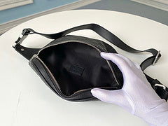 l**is V*t*n campus bumbag n40298
